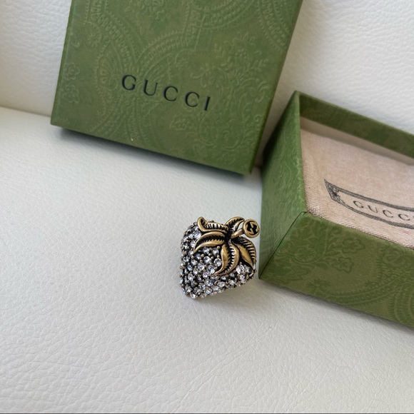 NWT 100% Authentic Gucci Strawberry Motif Ring with Red Crystal Size XS US 5.25 - Picture 8 of 8